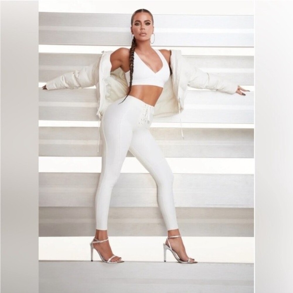 Good American Bombshell Lace Up Leggings in Ivory White Size 3XL